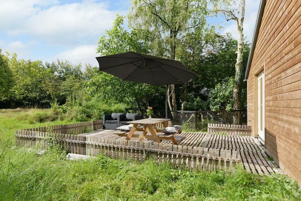 Bos En Beek Bed & Breakfast Ulvenhout Exterior foto